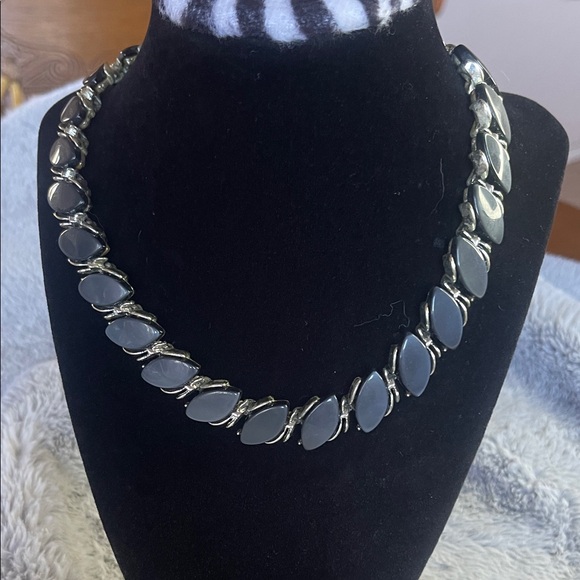 Elegant Silver and Gray Women's Necklace - Picture 3 of 3